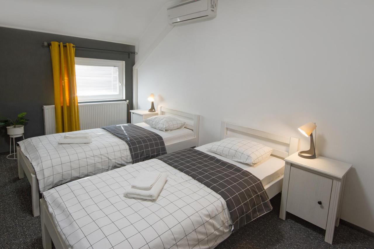 Rooms 71 ซาเกร็บ ภายนอก รูปภาพ