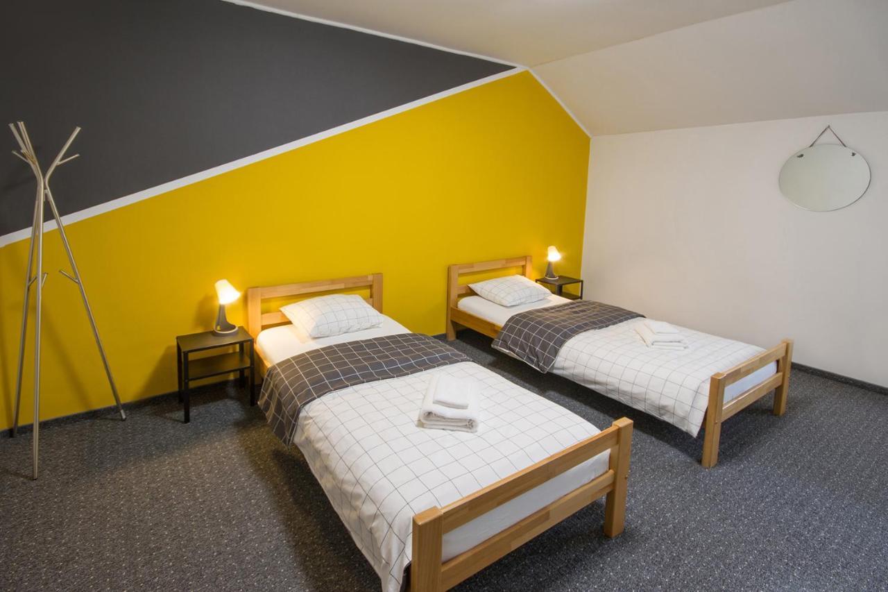Rooms 71 ซาเกร็บ ภายนอก รูปภาพ